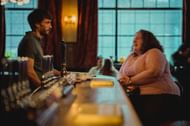 Donny and Martha at a bar (via Netflix)